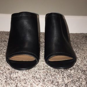 Mossimo Black Heels Size 7.5